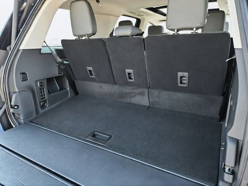 New 2026 Ford Expedition Active AWD/4WD image 32