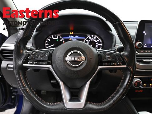 Used 2024 Nissan Altima 2.5 SR FWD image 10