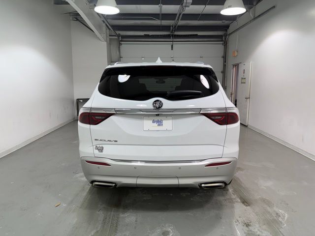 Certified 2023 Buick Enclave Essence FWD image 6