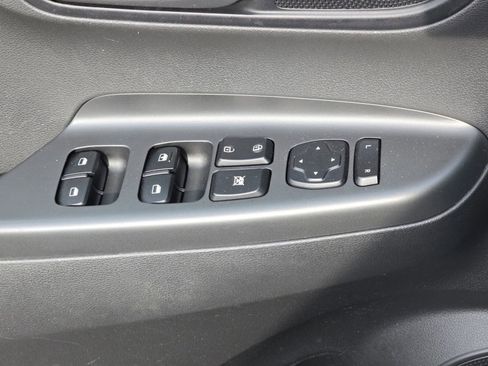 Used 2019 Hyundai Kona SE image 32