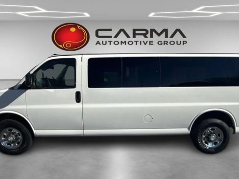 Used 2017 Chevrolet Express 3500 LT w/ LT Preferred Equipment Group image 2