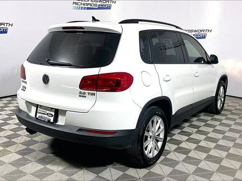 Used 2017 Volkswagen Tiguan S FWD image 9