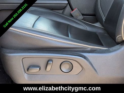 Used 2023 Chevrolet Suburban Premier RWD image 22
