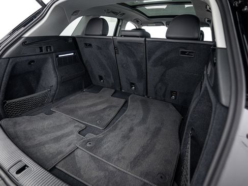 Used 2023 Audi Q5 2.0T Premium w/ Convenience Package image 22