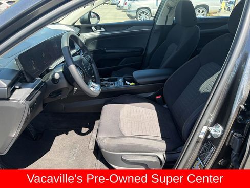 Used 2025 Kia K5 LXS FWD image 9