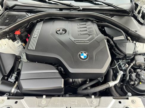 Used 2023 BMW 330i xDrive Sedan w/ Premium Package image 8