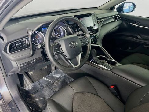 Used 2023 Toyota Camry LE image 11