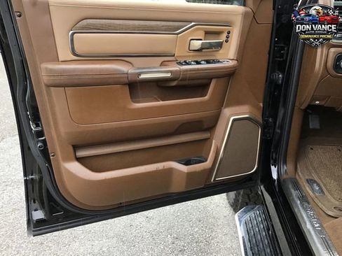 Used 2019 RAM 2500 Limited AWD/4WD image 10