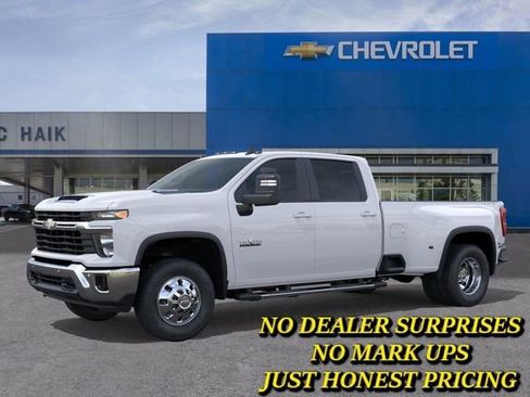 New 2026 Chevrolet Silverado 3500 LT AWD/4WD image 2