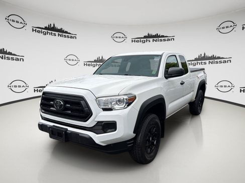 Used 2022 Toyota Tacoma SR w/ SX Package RWD image 2