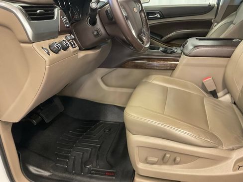 Used 2016 Chevrolet Tahoe LT AWD/4WD image 16