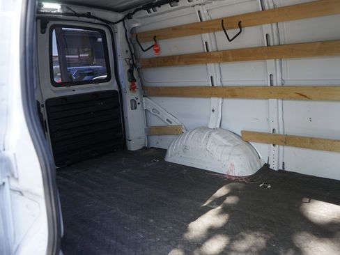 Used 2021 Chevrolet Express 2500 w/ Driver Convenience Package image 20