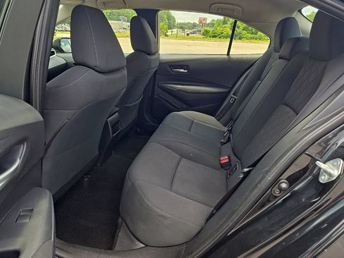 Used 2020 Toyota Corolla LE FWD image 18