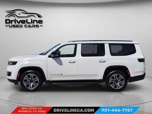 Used 2024 Jeep Wagoneer Series II w/ Flexible Seating Group image 10