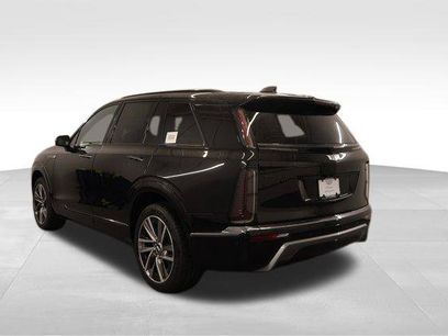 New 2027 Cadillac Vistiq Sport w/ LPO, Floor Liner Package