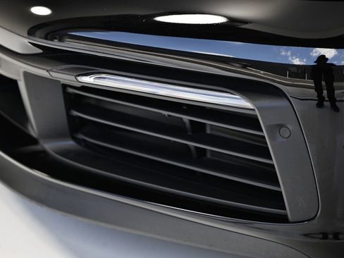 Certified 2020 Porsche 911 Carrera S RWD image 12