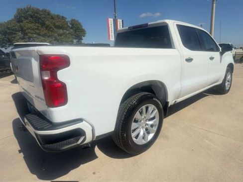 Used 2025 Chevrolet Silverado 1500 Custom RWD image 8