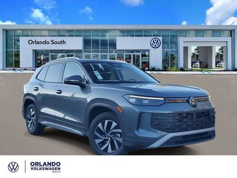 New 2026 Volkswagen Tiguan S image 1