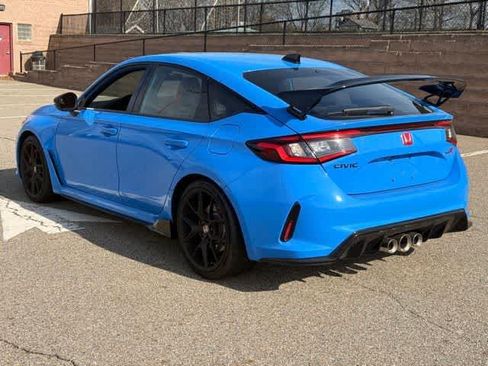 Used 2025 Honda Civic Type R image 6