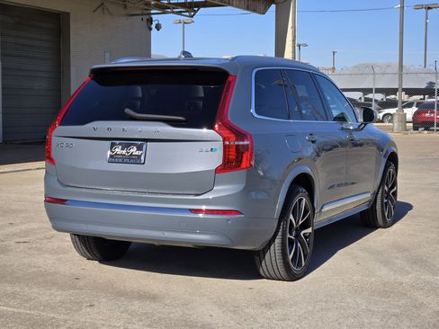 Used 2023 Volvo XC90 B6 Plus w/ Protection Package Premier image 9