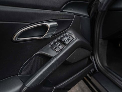 Used 2014 Porsche Boxster image 25