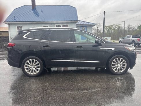 Used 2018 Buick Enclave Premium w/ Experience Buick Package AWD/4WD image 9