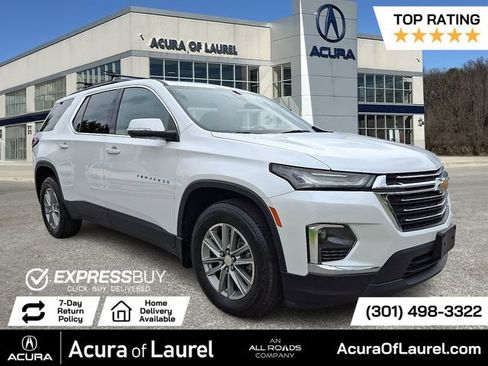 Used 2023 Chevrolet Traverse LT FWD image 1
