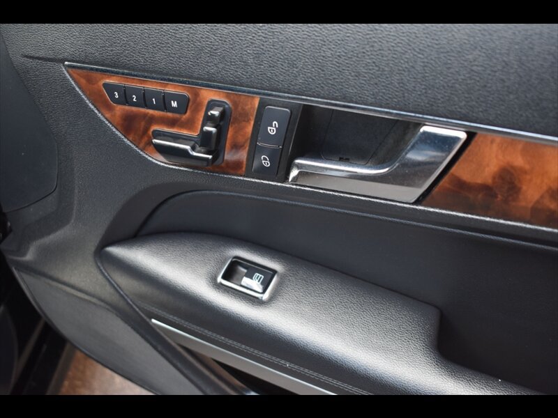 Used 2013 Mercedes-Benz E 350 Coupe image 30