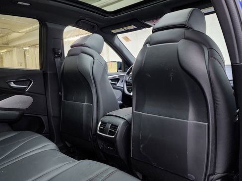 Used 2025 Acura RDX A-Spec image 17