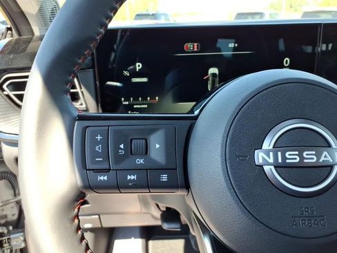 New 2026 Nissan Kicks SR FWD image 9