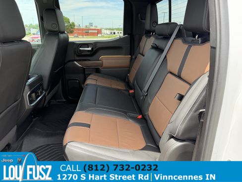 Used 2022 Chevrolet Silverado 1500 High Country w/ Safety Package II AWD/4WD image 11
