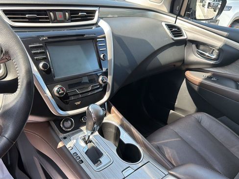 Used 2015 Nissan Murano Platinum w/ Platinum Technology Package AWD/4WD image 16