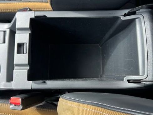 Used 2024 Subaru Crosstrek 2.5i Sport w/ Crosstrek Mirror Package AWD/4WD image 16