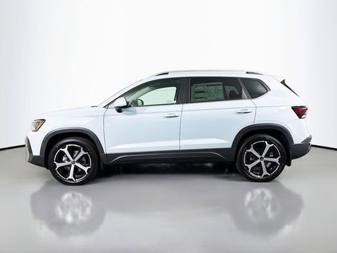 New 2026 Volkswagen Taos SEL AWD/4WD image 4