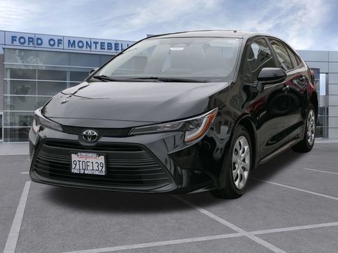 Used 2024 Toyota Corolla LE FWD image 7