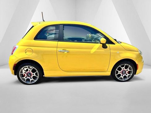 Used 2013 FIAT 500 Sport FWD image 8