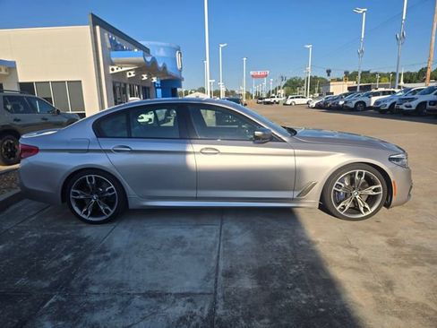 Used 2020 BMW M550i xDrive w/ Premium Package AWD/4WD image 6