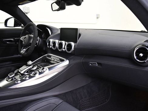 Used 2018 Mercedes-Benz AMG GT C image 12