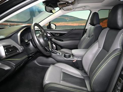 Certified 2025 Subaru Outback Onyx Edition AWD/4WD image 23