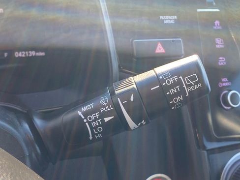 Used 2019 Honda Fit EX image 30