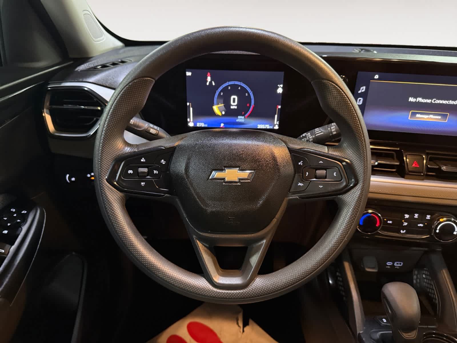 Used 2025 Chevrolet TrailBlazer LT FWD image 19