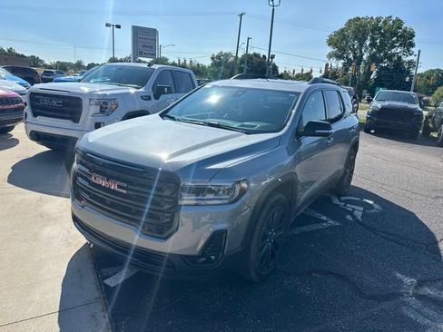 Used 2023 GMC Acadia SLT w/ Elevation Edition AWD/4WD image 2