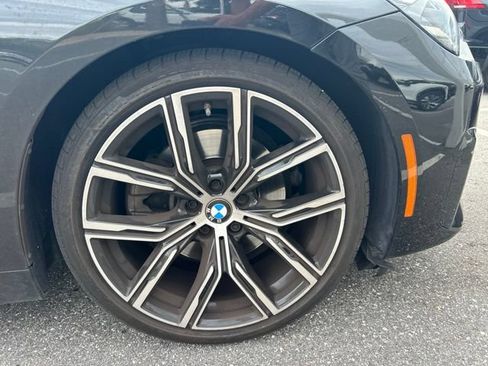 Used 2024 BMW 230i Coupe w/ Convenience Package RWD image 18