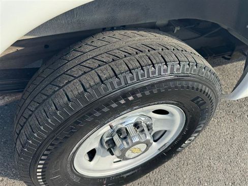 Used 2015 Chevrolet Express 3500 LT w/ LT Preferred Equipment Group image 25