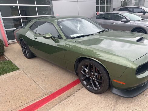 Used 2022 Dodge Challenger GT w/ Blacktop Package RWD image 4