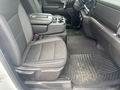 Used 2025 Chevrolet Silverado 1500 LT image 12