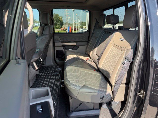 Used 2026 Ford F250 Platinum w/ Platinum Plus Package AWD/4WD image 11