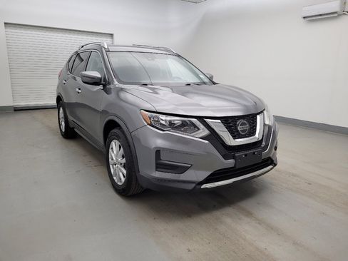 Used 2020 Nissan Rogue SV image 13