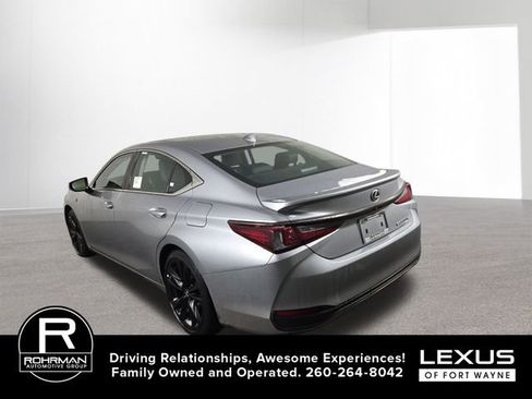 Certified 2025 Lexus ES 300h F Sport image 10