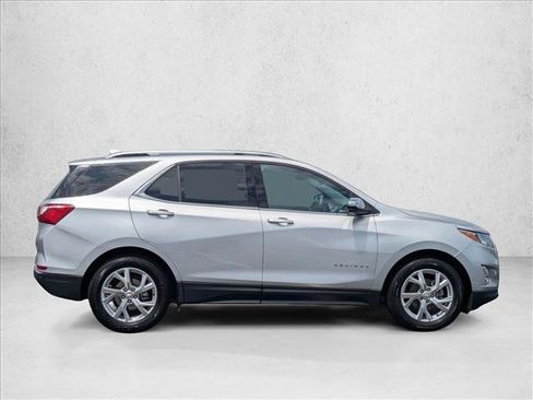 Used 2019 Chevrolet Equinox Premier FWD image 4